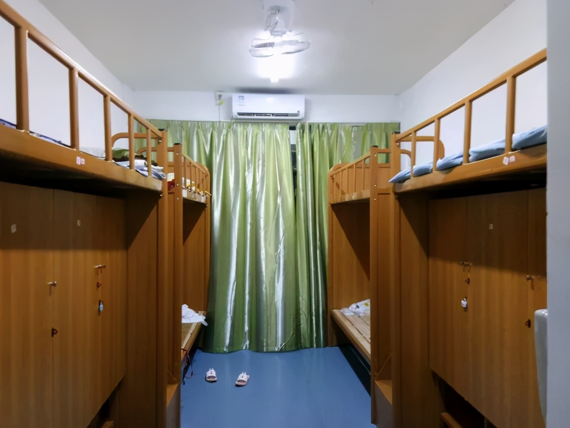 杭州高中是走读还是住校,温州哪个学校宿舍最好