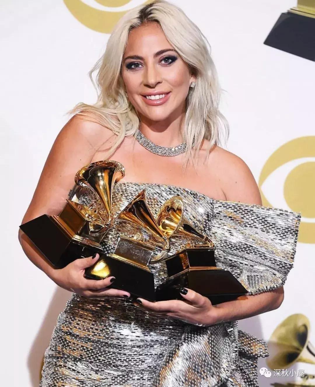 又到一年集体分手季LadyGaga、昆图、MaggieQ都分手啦！