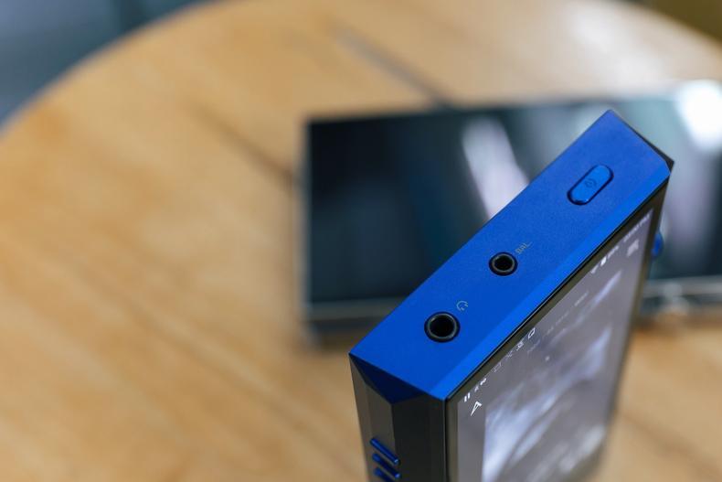 艾利和sp1000mgold开箱,艾利和1000m测评