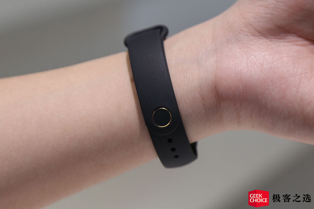 小米手环6nfc首发价多少啊,小米手环6nfc版最低价多少