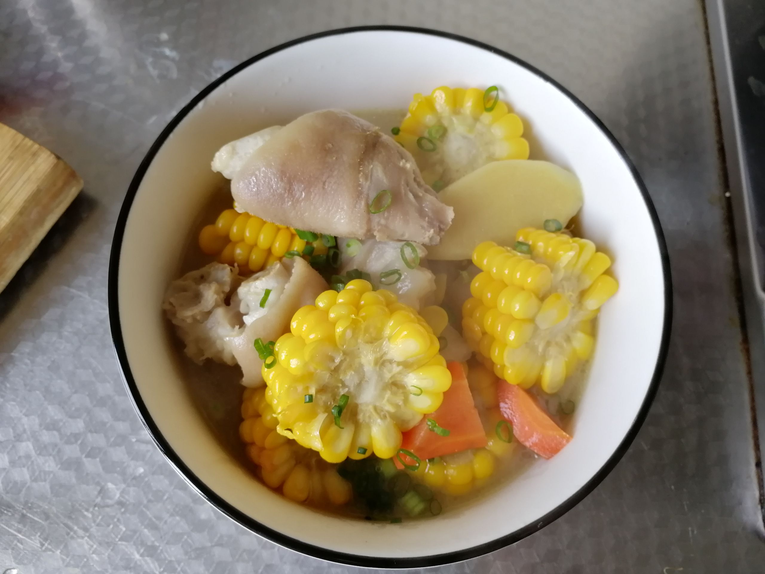 懒人美容汤恢复皮肤弹性全靠这汤,常喝此汤皮肤会越来越红润