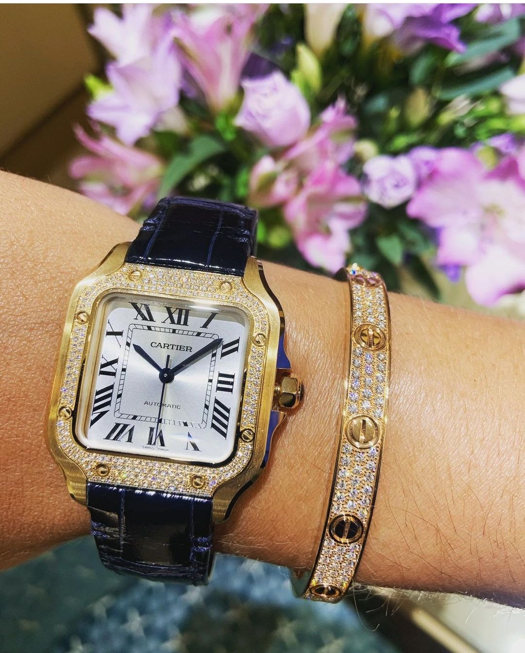 戴安娜腕表,戴安娜戴两支表