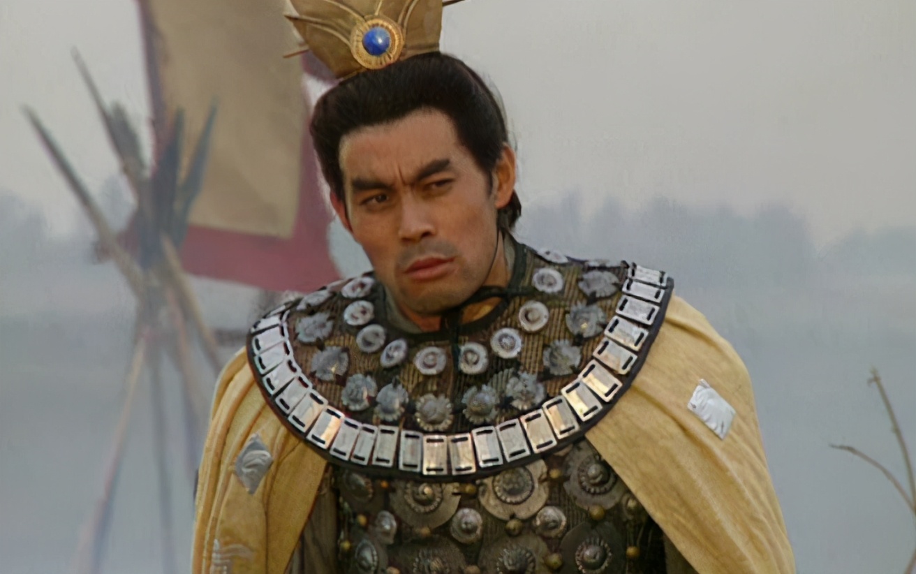 秘书到三姓家奴，人称“勇而无计”的吕布，凭啥称三国第一武将？