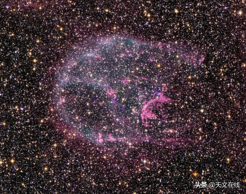 哈勃望远镜改变人类的宇宙时空观,哈勃望远镜下的唯美宇宙