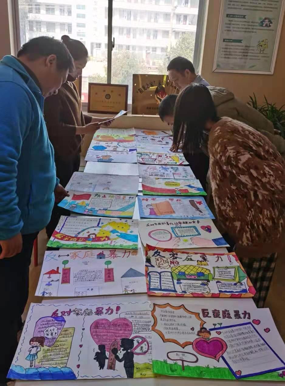 你造吗？有数据说目睹家暴的女孩，长大后被施暴的概率比正常人高4倍，岳阳妇联这样创新守护“隐形受虐者”