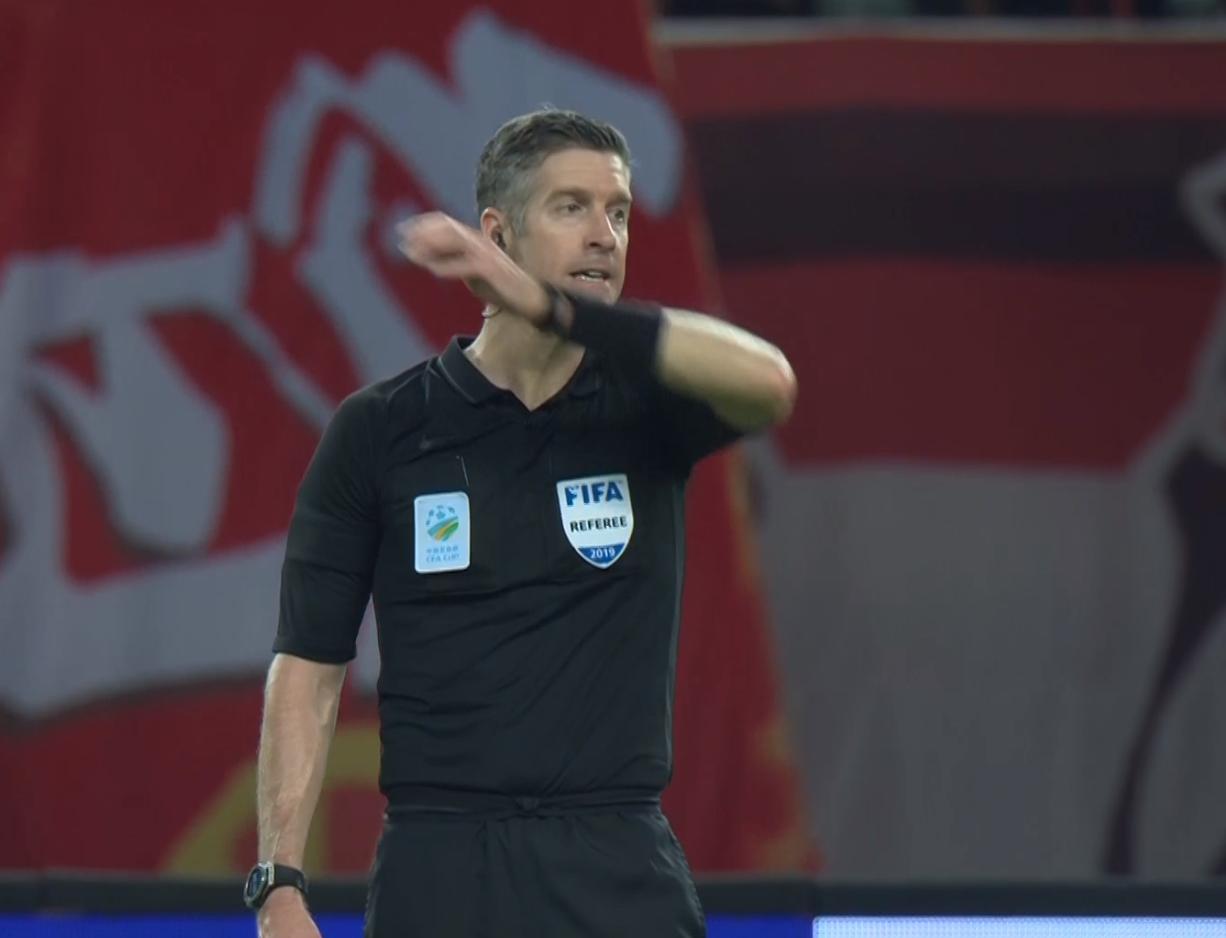 李霄鹏回应足协杯决赛,足协杯李霄鹏赛后举动