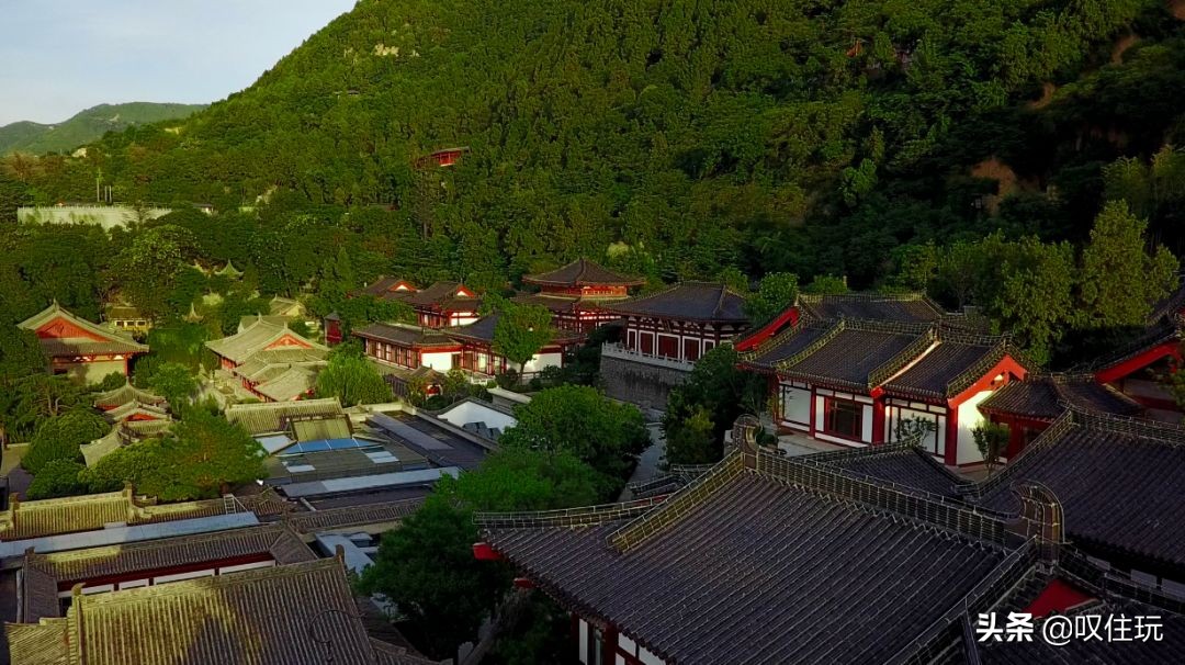 西安杨贵妃同款泡池酒店,杨贵妃西安温泉