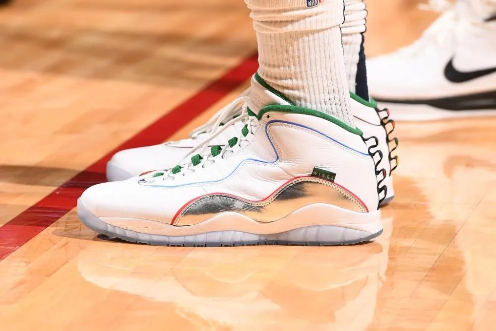 掘金勇士季后赛上脚球鞋,nba球星上脚球鞋22-23