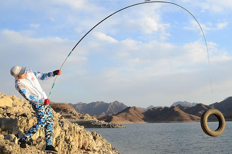 长尺寸鱼竿买贵的还是便宜的,新手应该怎么选择适合自己的鱼竿