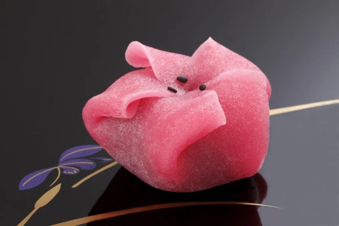 一万日元的日本和菓子，爸爸原来是十块钱的清明团子