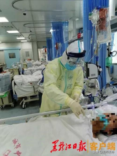 抗疫的90后优秀青年代表,抗疫一线的90后00后扛起时代责任