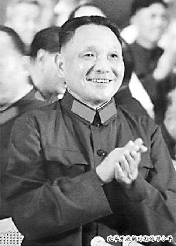 对越战争尚未结束，*小平邓**为何急着裁军百万？还要在两年内完成？