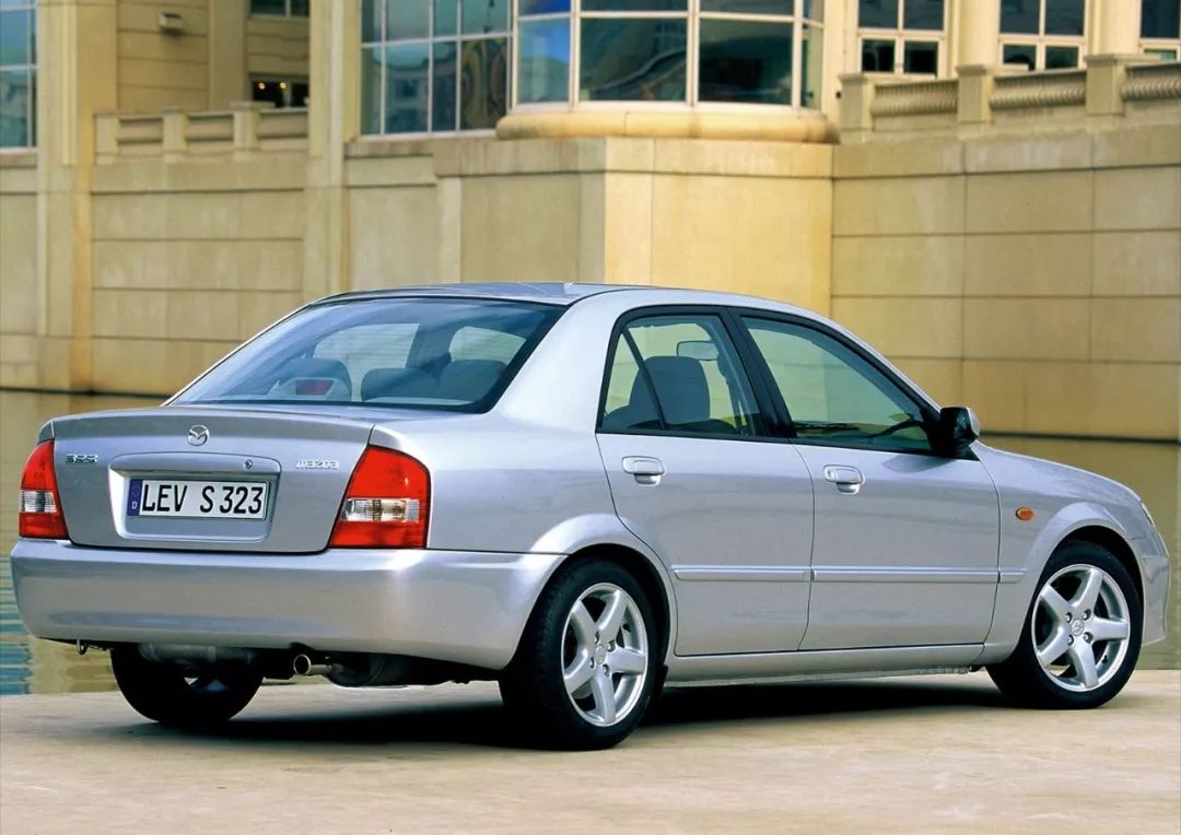 马自达323和海马普力马,谁还会想起当年的马自达