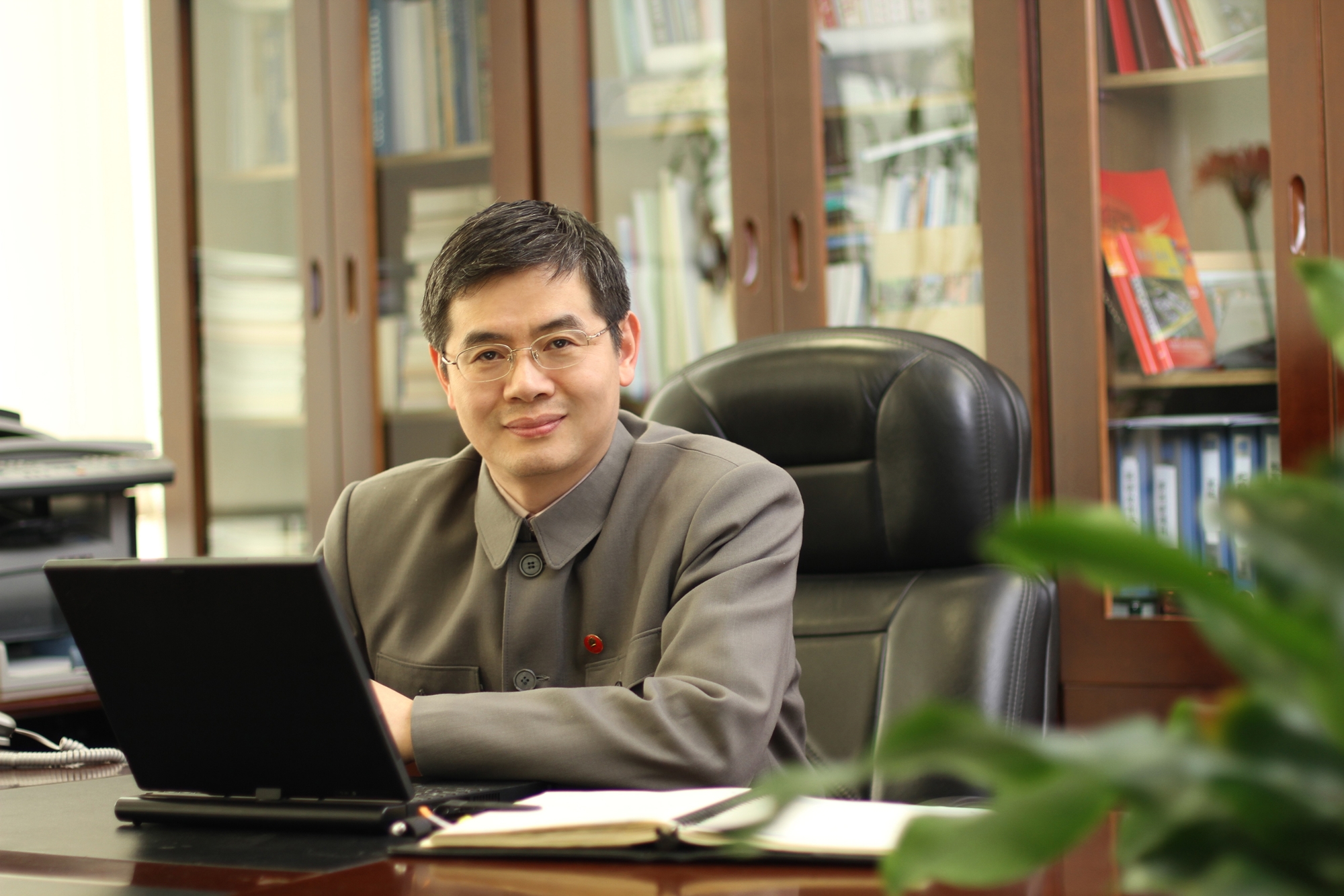 龙芯最新消息,中国能否摆脱美国半导体垄断