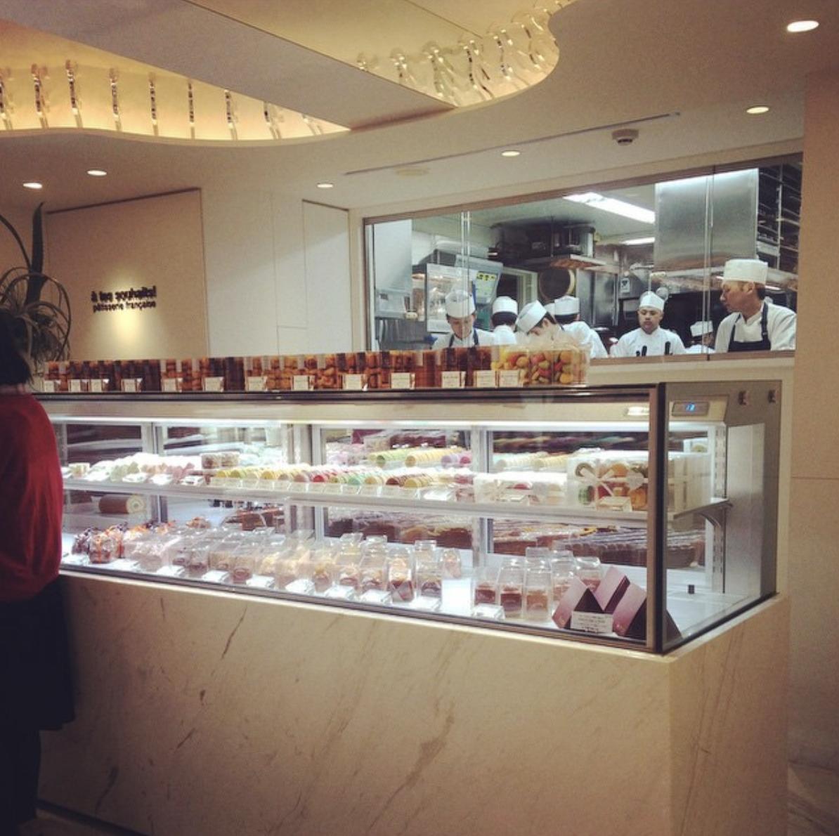 日式甜品店都有哪些,东京排名第一的寿司店