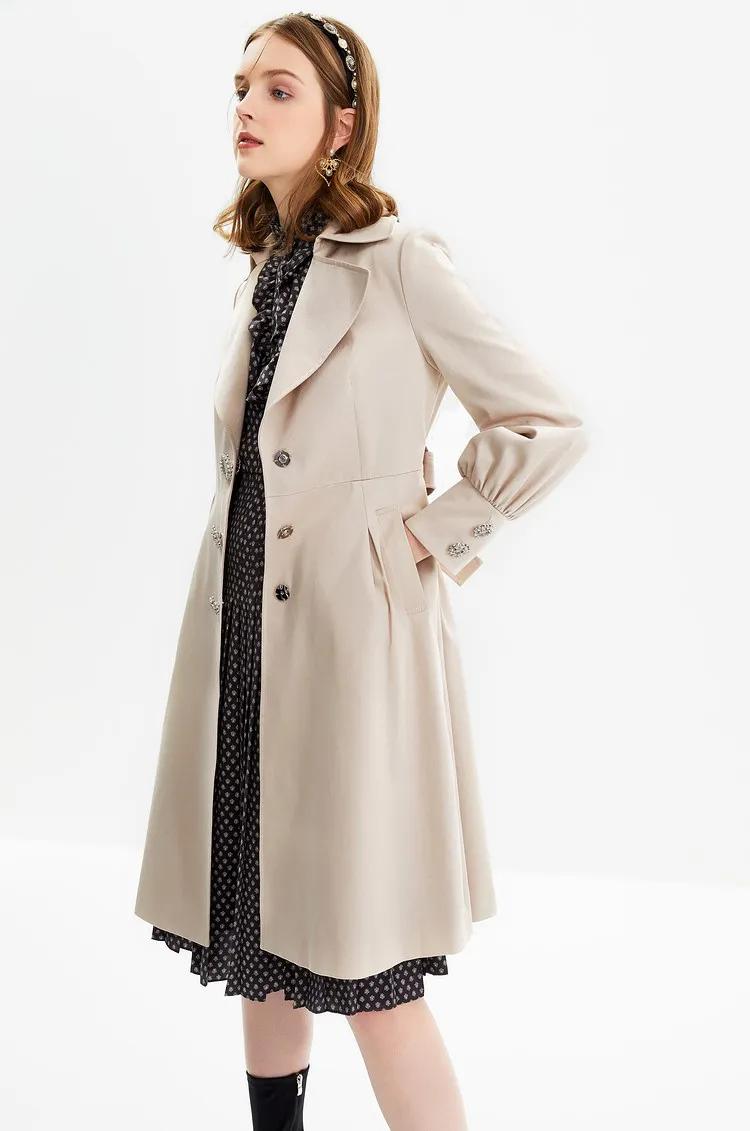 风衣的氛围感,氛围感风衣配什么裤子