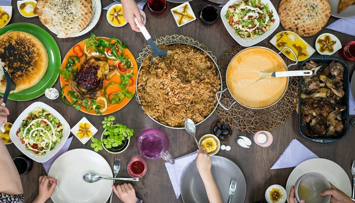 迪拜的特色美食有哪些,去迪拜必买的美食