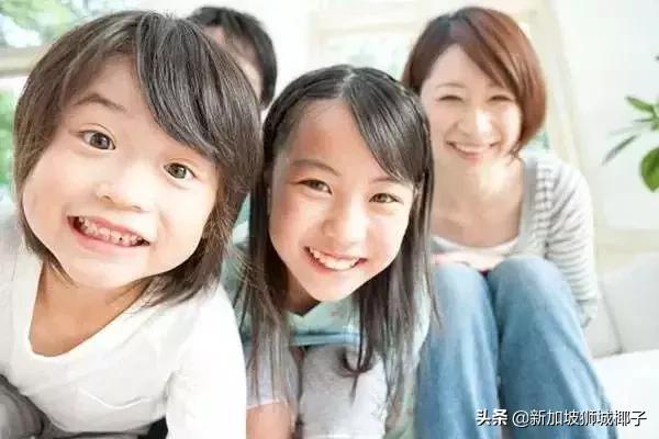 中国人在新加坡都做什么职业？能赚多少钱？