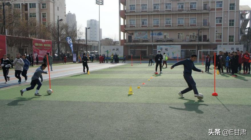 战马足球赛,战马赛事现场视频