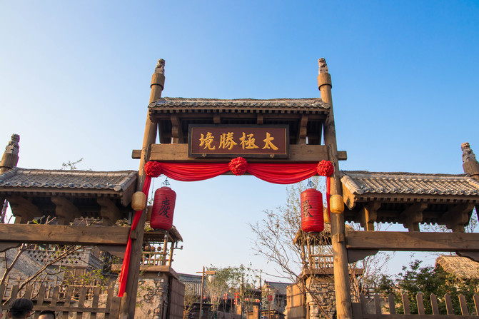 华谊兄弟电影小镇值得玩吗,2019年江宁区华谊兄弟电影小镇