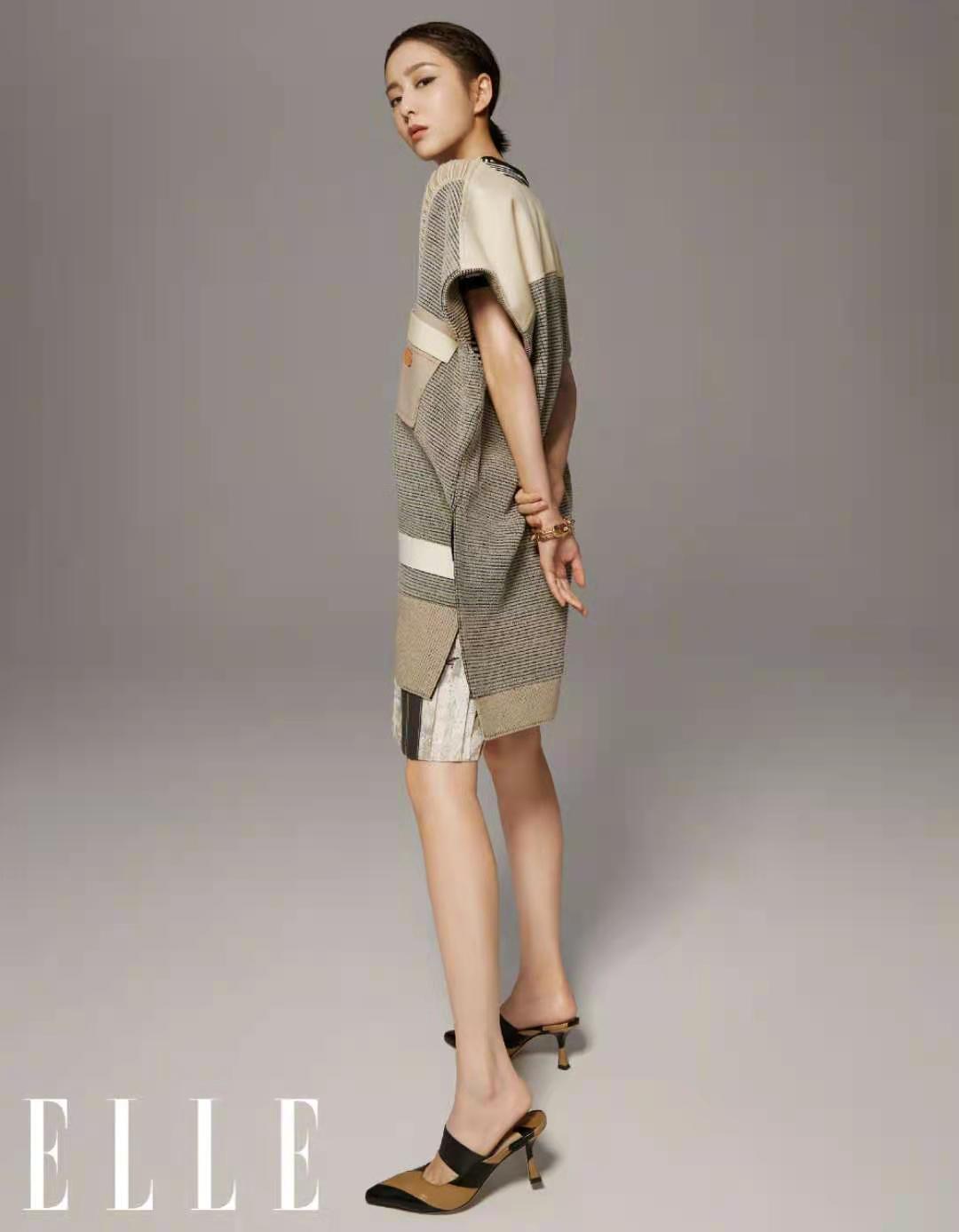 佟丽娅超短裙穿搭,佟丽娅深v礼服裙写真