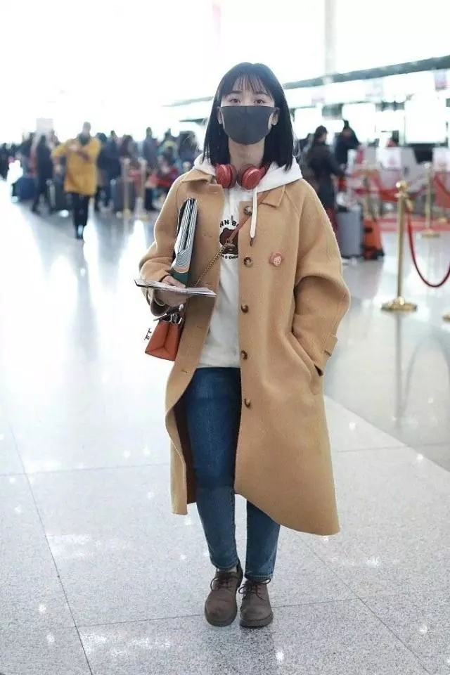 沈月穿长筒靴的图片,沈月穿搭小个子