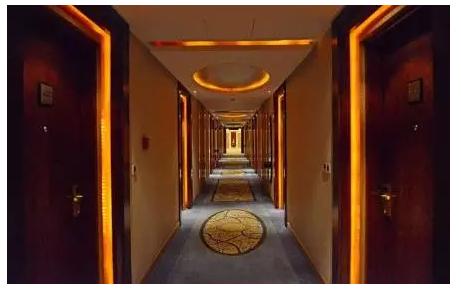 酒店细思极恐灵异事件,酒店遇到的灵异事