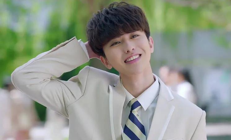 蔡徐坤娱乐圈四大顶流,蔡徐坤为什么能成为顶流爱豆