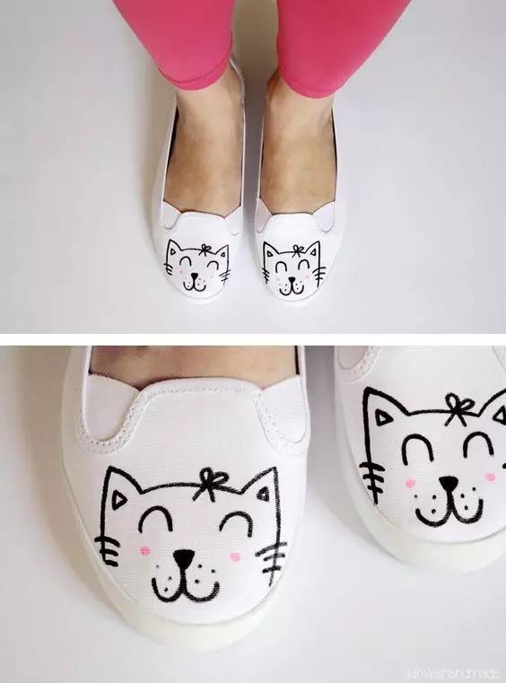 穿腻了小白鞋可以这样来改造,教你把小白鞋变潮流