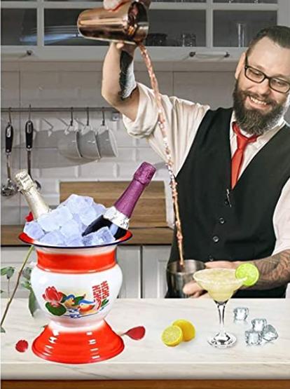 中国尿盆在美国高价热卖!放红酒当果盘,外国人这么好骗吗哈哈哈