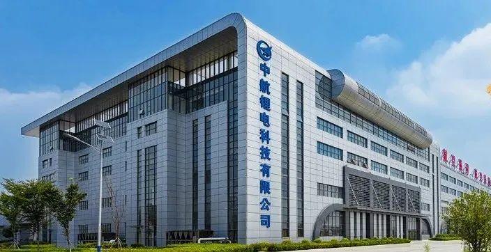 中航锂电：中国动力电池先行者的衰落与崛起