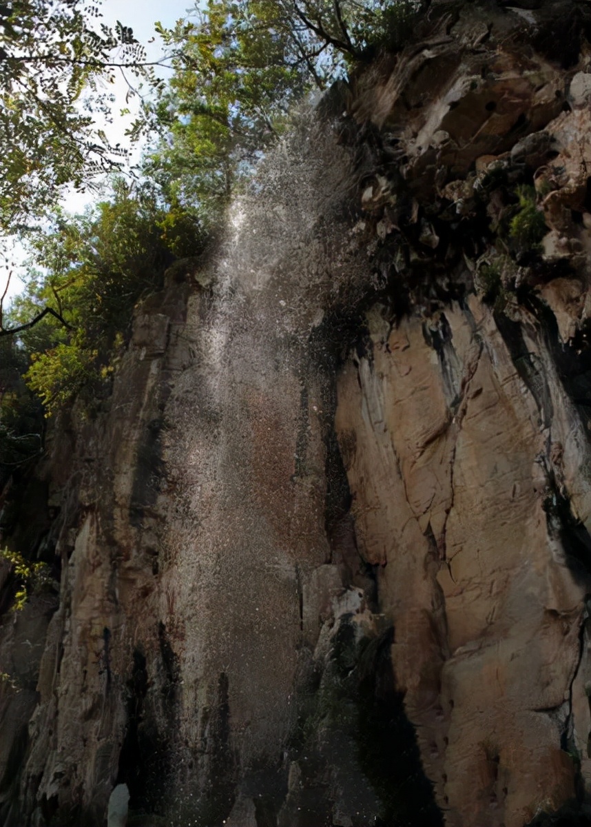 山东天上王城旅游攻略,沂水天上王城和沂蒙山