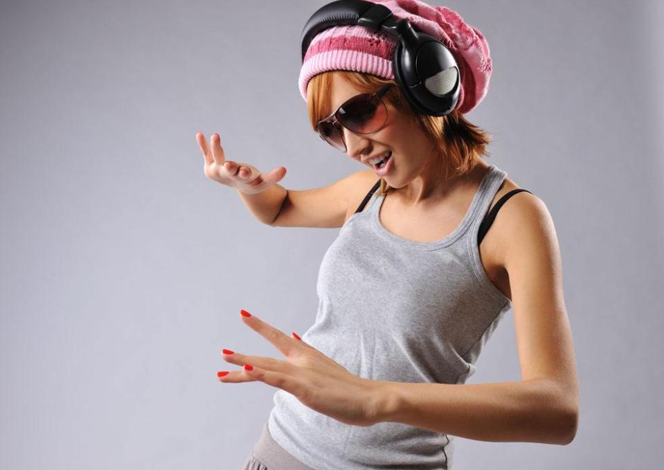 老是在朋友圈分享歌曲是什么心态,在微信朋友圈分享歌曲是什么心理