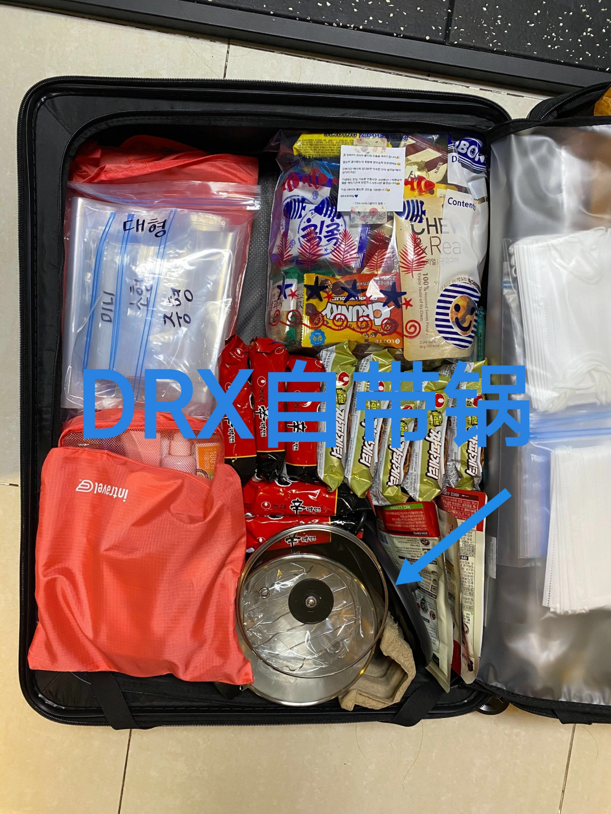 因为担心LPL卫生，DRX准备了几十箱泡面，连锅都带上了