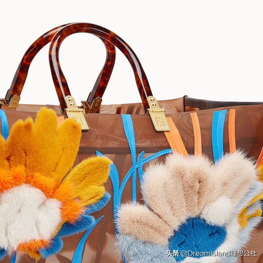 fendi新款包touch,fendi蕾丝花朵包