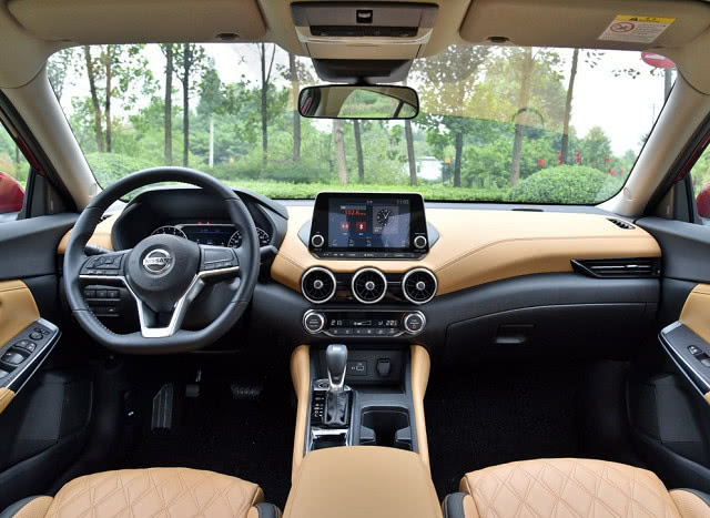 轩逸·海豚剧场开幕,东风日产携手长隆海洋王国打造#幸福假期