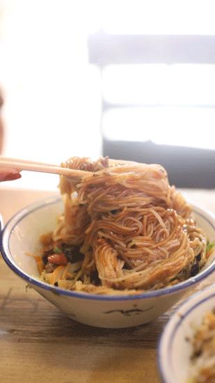 谁还记得20年前开在海员俱乐部的那家鸡饭店？我们找到了