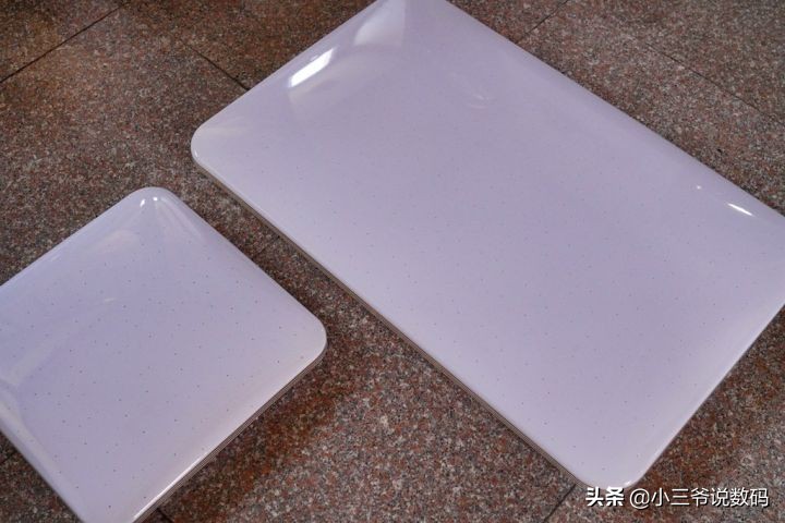 雷士满天星吸顶灯安装过程,雷士满天星吸顶灯测评