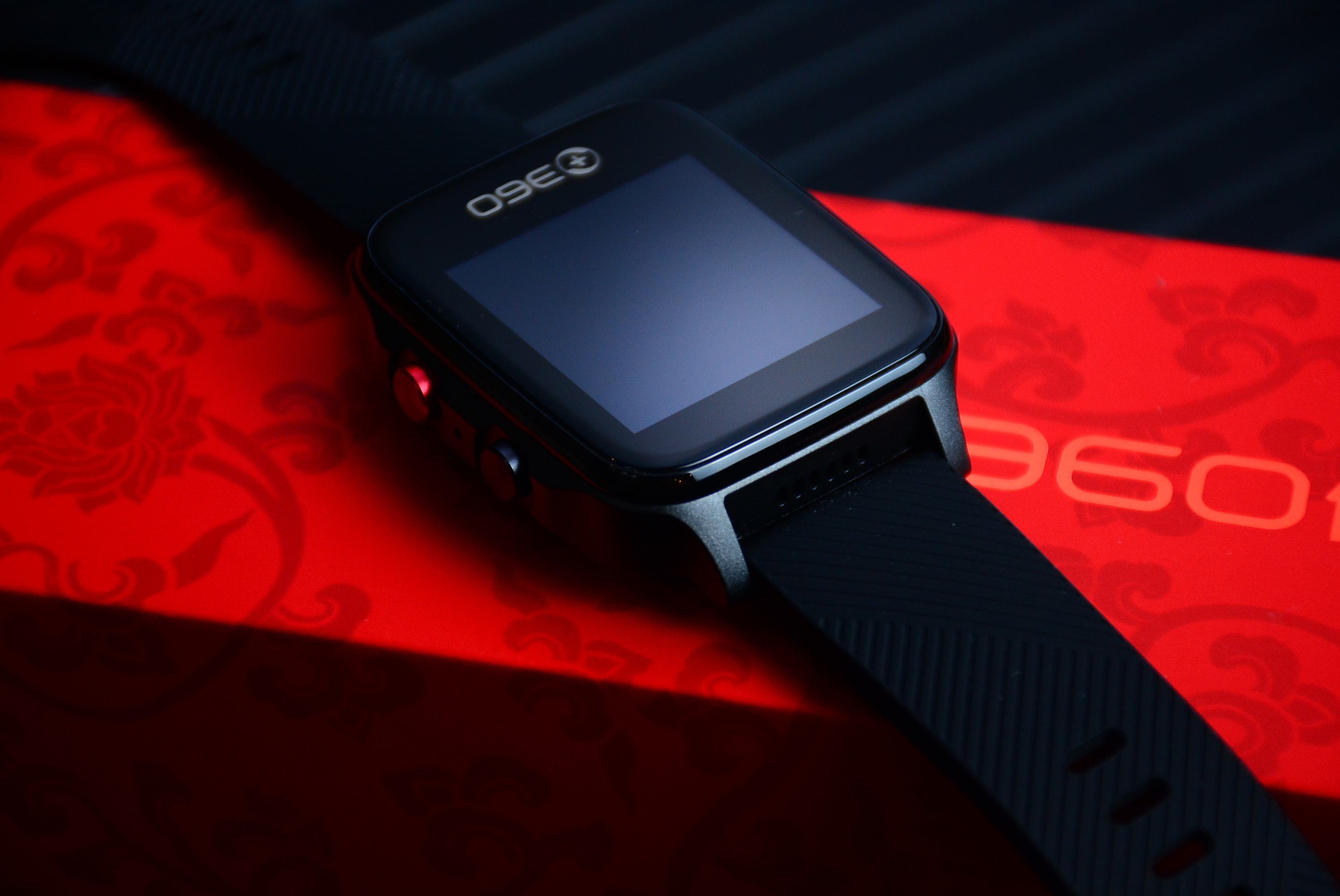 周鸿祎360手表,360智能手表开箱