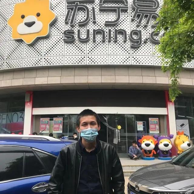团过1.3吨鸡蛋、3吨大米还买空蹄膀店，杭州这个小区群太火爆！大牌都抢着入群
