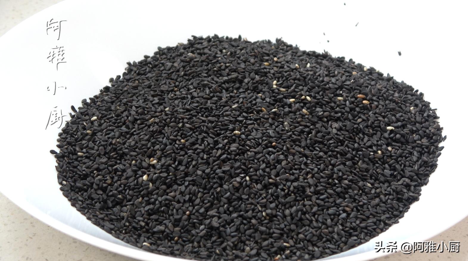 黑芝麻汤圆怎么煮才最好吃,黑芝麻汤圆怎么煮才好吃呢