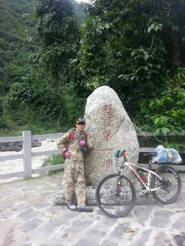 贡山到福贡几个小时,福贡到贡山有班车吗