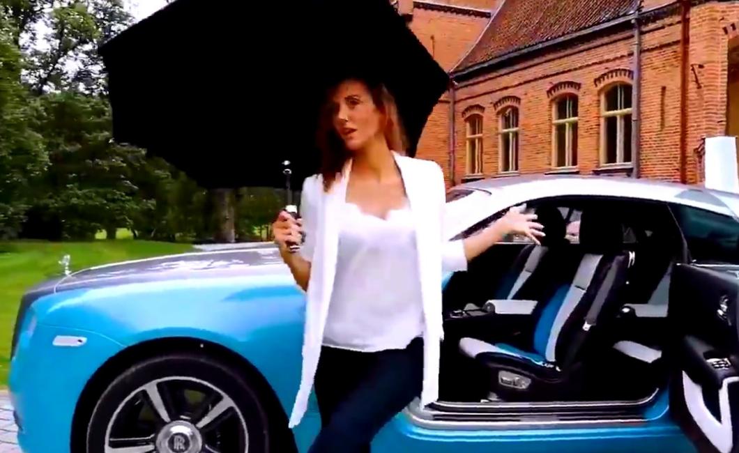 劳斯莱斯雨伞卖到1万块钱一把,劳斯莱斯一把伞就值10万