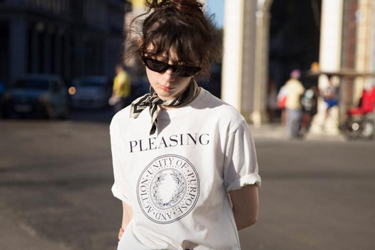 教大家怎么选t恤,4个方法教你选到好的t恤