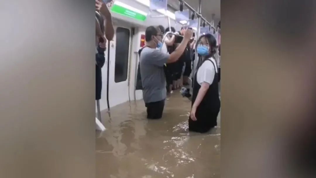 【驼消消科普】暴雨安全提醒！这个真的很！重！要！