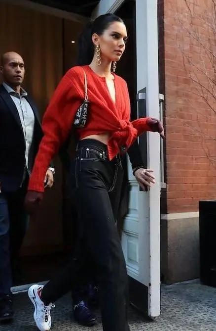 韩系小众腋下包,腋下包轻奢小众lisa