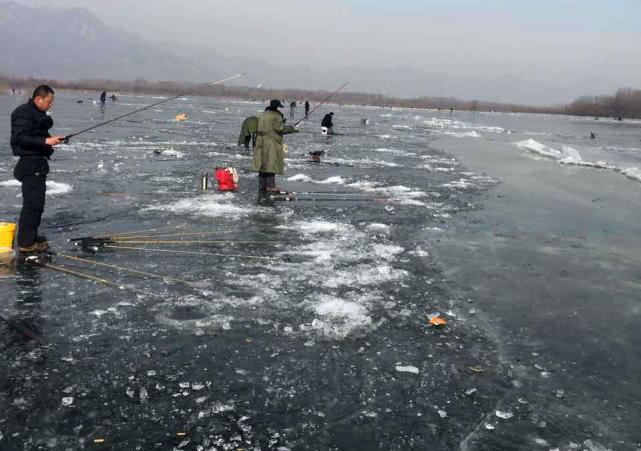 冰钓的十大技巧,冬季北方冰钓的八大禁忌