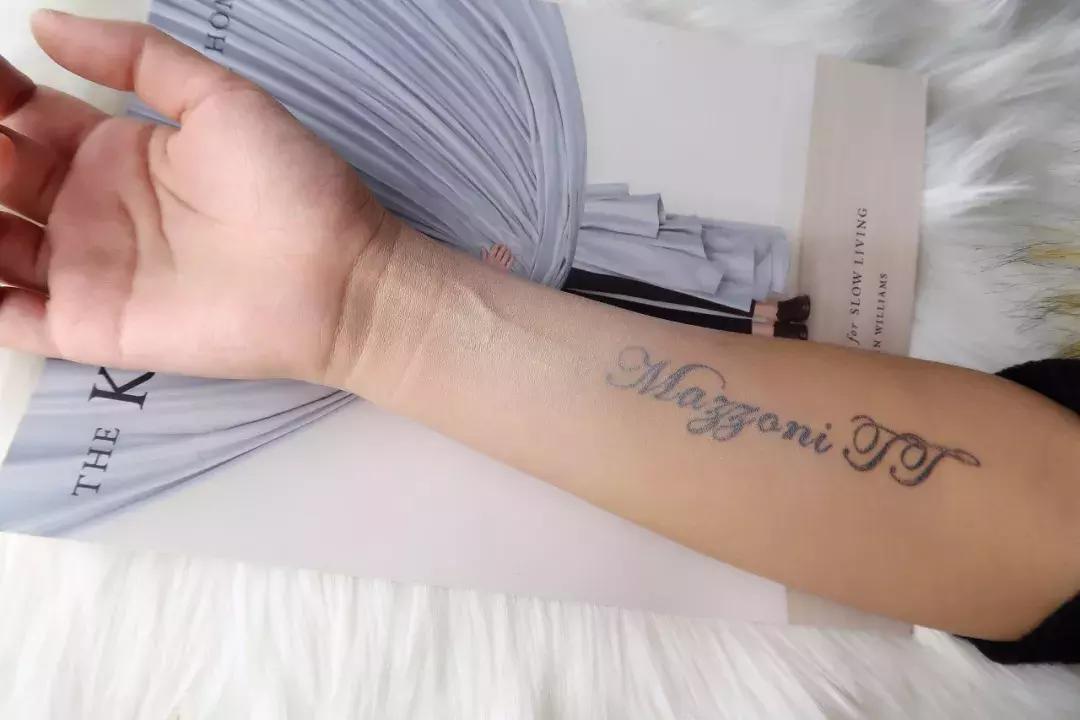 超级大黑眼圈眼袋怎么化妆遮盖,化妆遮黑眼圈眼袋种草产品