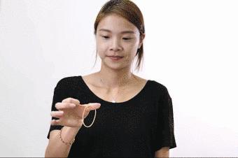 矿泉水瓶、毛巾、橡皮筋…家中随手小物件，也能成为“健身利器”