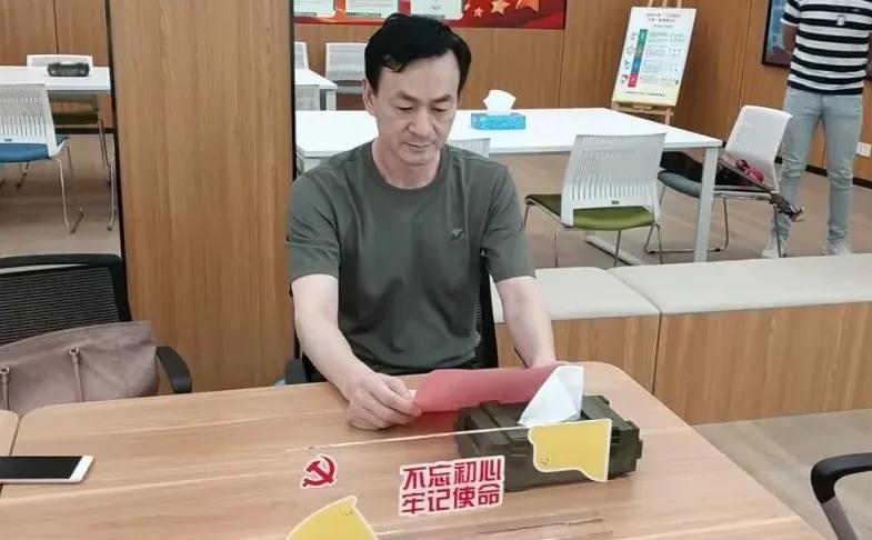 最美退役军人公示照片,向全国身残志坚的退伍老兵致敬